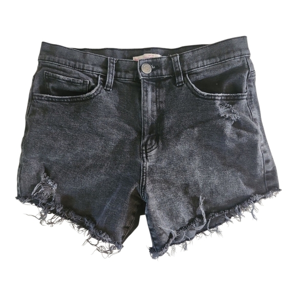 SO High Rise Curvy Mom Jean Shorts Size 11/30 Black Distressed Cutoff - Picture 1 of 7